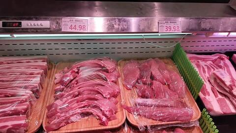 瓜娃娃吃猪肉视频,萌态十足引网友热议