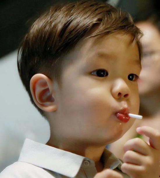 嗯哼直播吃瓜视频下载,揭秘娱乐圈幕后故事