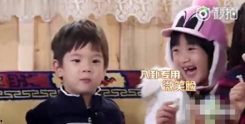 班长结婚八卦吃瓜视频下载,吃瓜群众围观甜蜜瞬间